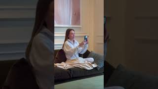 Download lagu Victoria Beckham canta Viva Forever (successo delle Spice Girls) assieme a suo figlio mp3