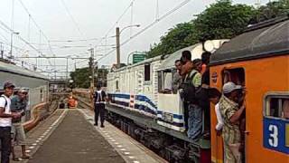 Download lagu Kamandanu & Tegal Arum Trains mp3 Download lagu Kamandanu & Tegal Arum Trains mp3