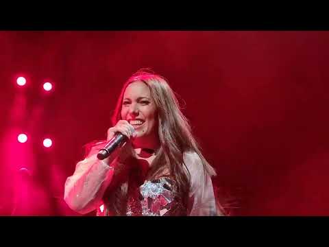 Daniella Mastricchio - Israel 09/04/23 - Volar Mejor