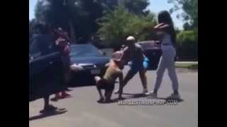 Road Rage In The Hood Turns Into Vicious Chick Fight