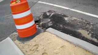 preview picture of video 'LIRR Glen Street-Sidewalk Hazard 279.AVI'