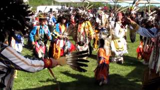 preview picture of video 'Pow wow Wemotaci 2012'