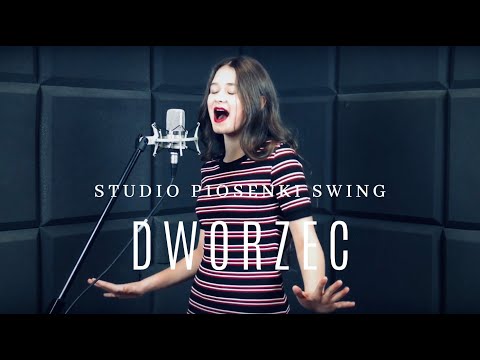 Julia Błaszczyk - Dworzec