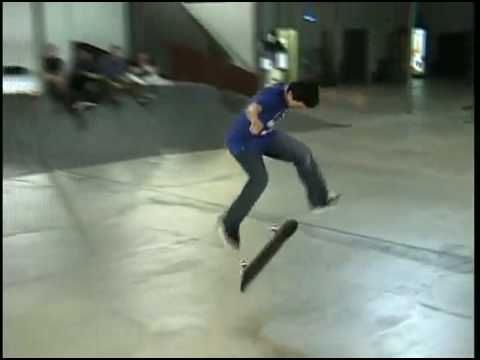 Berrics Game Of Skate - Mike Mo Capaldi VS Chico Brenes