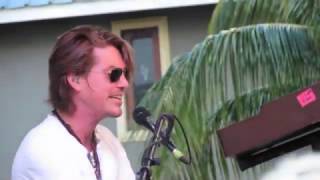 Love Somebody To Know - Hanson - Taylor solo - Back To The Island 2017 (BTTI)