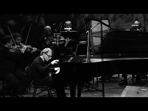 Mozart PianoConcerto N.23 II Mov. Valerian Shiukashvili 