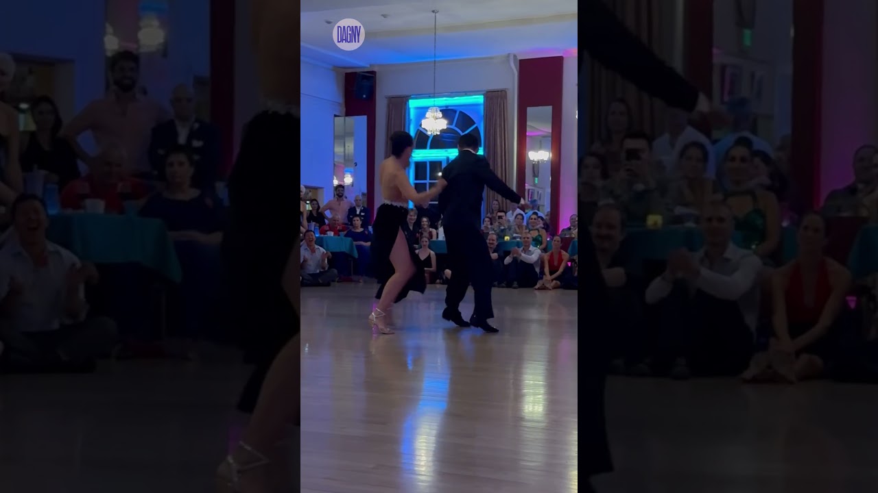 Video thumbnail for Yanina Quiñones & Neri Piliu dancing to "Milonga del ‘83" by La Juan D’Arienzo at TTOTR 2024 (9/11)