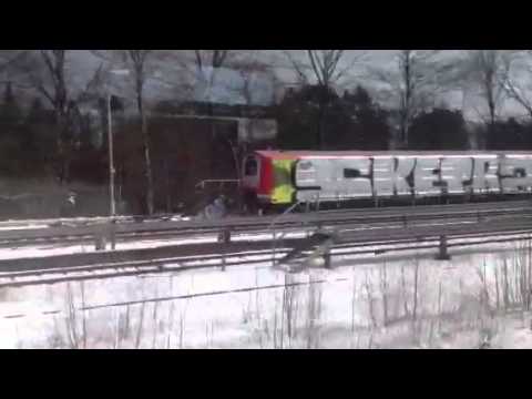 Graffiti Hamburg - WHOLECAR SKE / TBA TRAIN BOMBING HAMBURG OHLSDORF