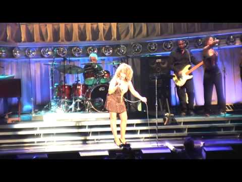 Tina Turner - The Best - 02/04/2009