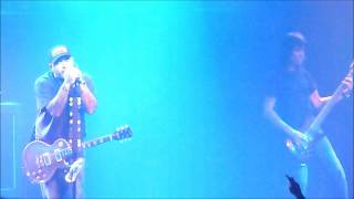 Staind - Wannabe Live 9-15-11 NYC