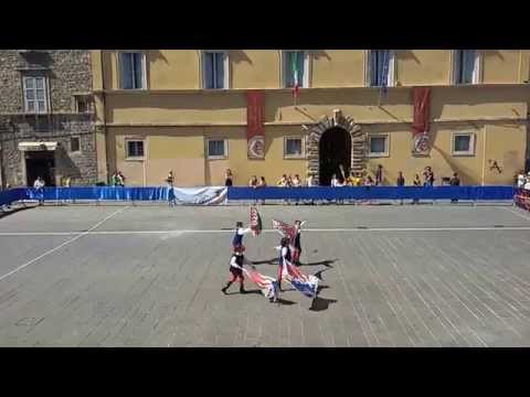 Sbandieratori CONTRADA BORGO S.GIOVANNI Torneo Ascoli Piceno 2015 (Piccola Squadra 2)
