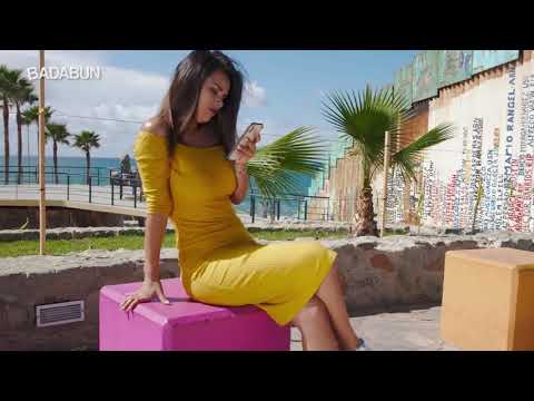 Si la vida fuera una canción de Reggaeton (video de bandabun)