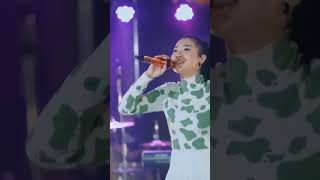 Download lagu YENI INKA - RASAH DADI PELANGI mp3