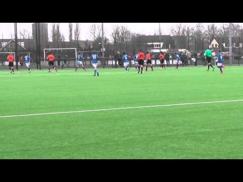 28 mrt 2015 VV De Meern D3 - Kampong D4 com 1-0 Kansen De Meern maar hij wil er niet in