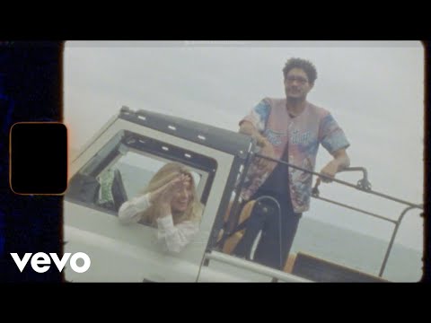 XANDRA - Superstar ft. Bryce Vine (Official Visualizer)