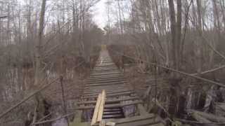 preview picture of video 'Trošu tilts pār Irbes upi Lielirbes ciemā 26.12.2013.'