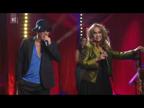 01 ACQUA E SALE Omaggio a Mina e Celentano - TVKoper 31 12 2020 con Ornella Serafini e Flavio Furian