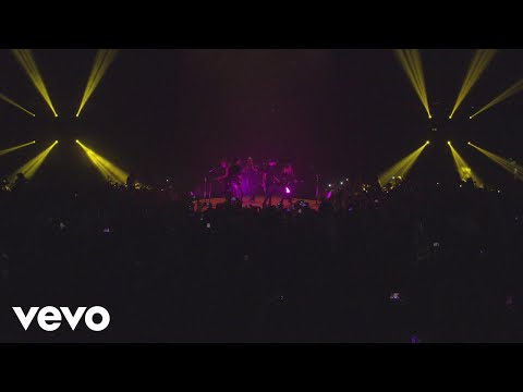 Eruca Sativa con Abel Pintos - Somos Polvo (En Vivo)