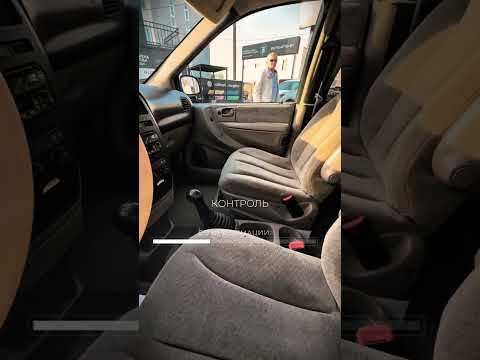 фото chrysler voyager iv 0