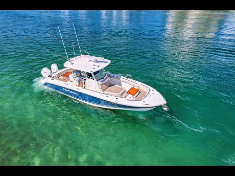2021 Boston Whaler 330 Outrage Fishful Thinking Video