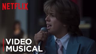 Decídete en Festival San Remo en Luis Miguel La Serie | Netflix