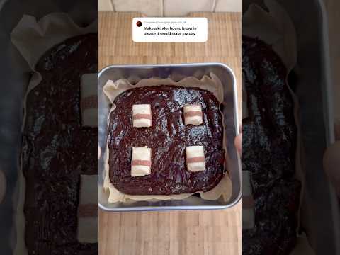 Kinder bueno brownies to make everyone’s day ! 🤤