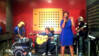 Maverick Sabre - I Need (Cover - Soneni & The Soul)