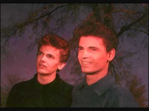 THE EVERLY BROTHERS    Love of The Common People