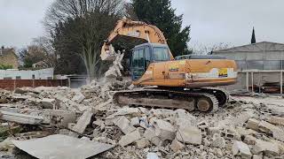 Case CX210 tracked excavator for sale - Image 4 | Machineryline Case CX210 tracked excavator | Image 4 - Machineryline