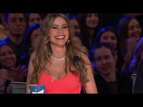 Comedian Maureen Langan's is Hilarious 😂😂| Auditions | AGT 2023