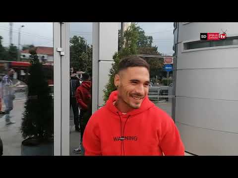 Splićanin Ante Baždarić ulazi sa devojkom u Zadrugu, ali muvaće i druge