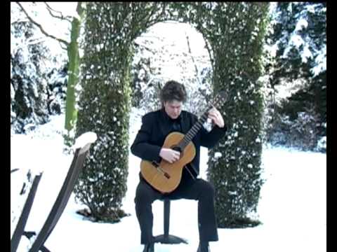 play video:Recuerdos in the snow