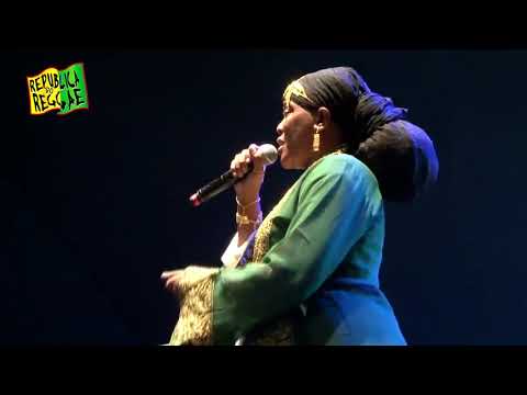 Graciosa Mama Africa   Dezarie   Republica do Reggae 2018