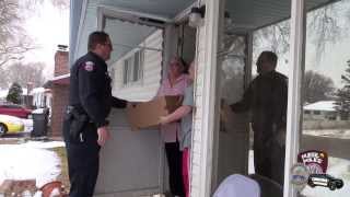 preview picture of video '2013 Holiday Food Baskets & the Pueblo Police Department'