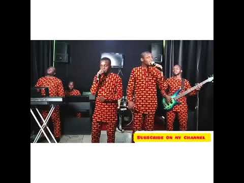 WATCH how this two men   Remix Bella shemuder song ft Olamide badoo songs with Fuji version