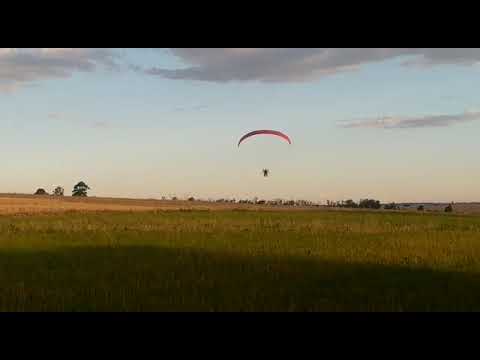 20221201 1750 decolagem paramotor (bote decolagem ruim!!!) ainda bem que o importante é voar