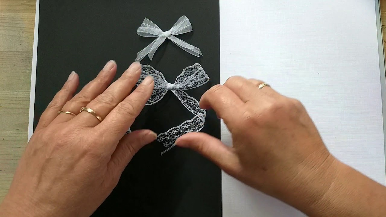 Strikjes maken van touw kant of lint. Making bows