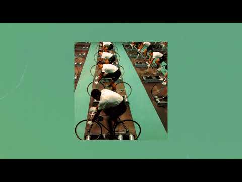 DIOMEDES CHINASKI - 03.  MELHORIA (ft. RAZ TARCISIO , AFERADEMALIBU )