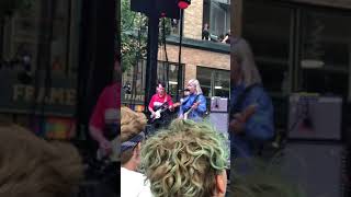 Alvvays - Hey (live)