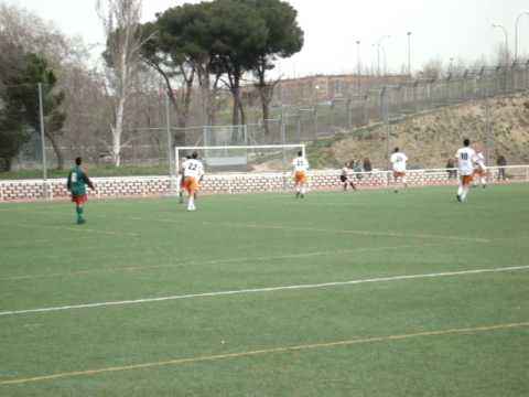Gol Águilas de Moratalaz 4-2