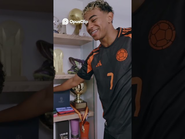 Vídeo relacionado con MIAOWR Trofeo De Campeones De Fútbol De Europa Trofeos De Futbol Coleccionables De Fans Decoraciones De Bar En Casa Y Oficina,44cm/17.3in
