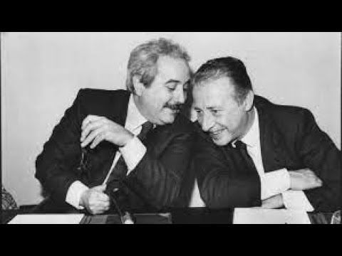 LAS 7 GUERRAS que DESTRUYERON la MAFIA desde DENTRO | Cosa Nostra, Camorra y Mafia Rusa