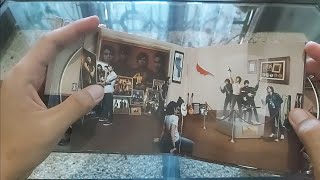 Download lagu UNBOXING CD ALBUM PETERPAN SEBUAH NAMA SEBUAH CERITA (2 DISC   BOOKLET) mp3