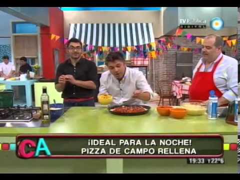 Pizza de campo rellena