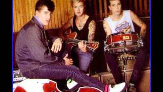 Stray Cats - Slip, Slip, Slippin&#39; in