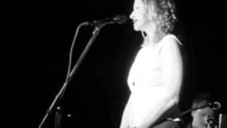 Joan Osborne performance highlights, New Hope, PA ; 3-19-2011