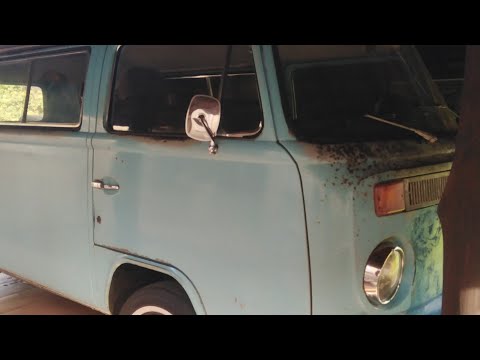 cold start a 1974 vw bus, with a 2L golf engine ( MK1 engine  cold start)
