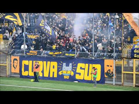 Juve Stabia 3 - 0 Sicula Leonzio  03.03.2018  (Curva Sud)