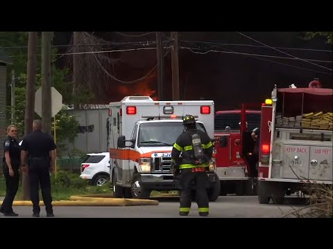 Firefighters in Knoxville, Tennessee evacuated about 70 homes near a recycling center fire. Authorities warned against breathing the fire's thick, black smoke. No immediate injuries were reported. All of the center's employees are accounted for. (May 2)