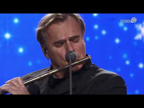 Cohen Andrea Griminelli Leo Rojas Riccardo Rocchi play Leonard Cohen's Allelujah